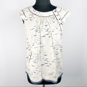 Beautiful BCBGMaxAzria bird print Top!!